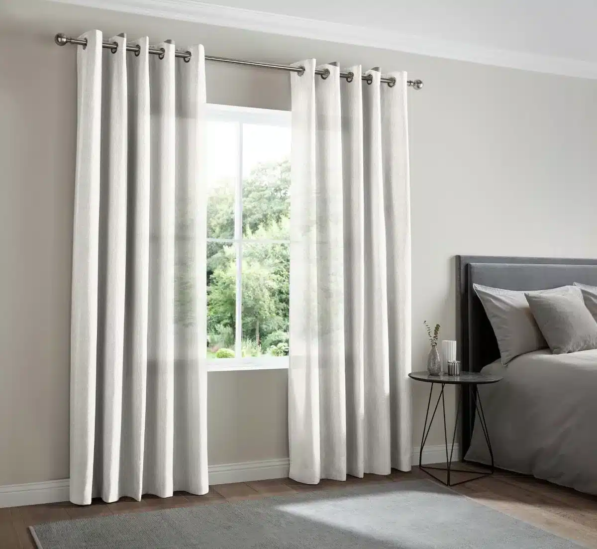 Sheer Eyelet Curtains: everyday light, effortless style