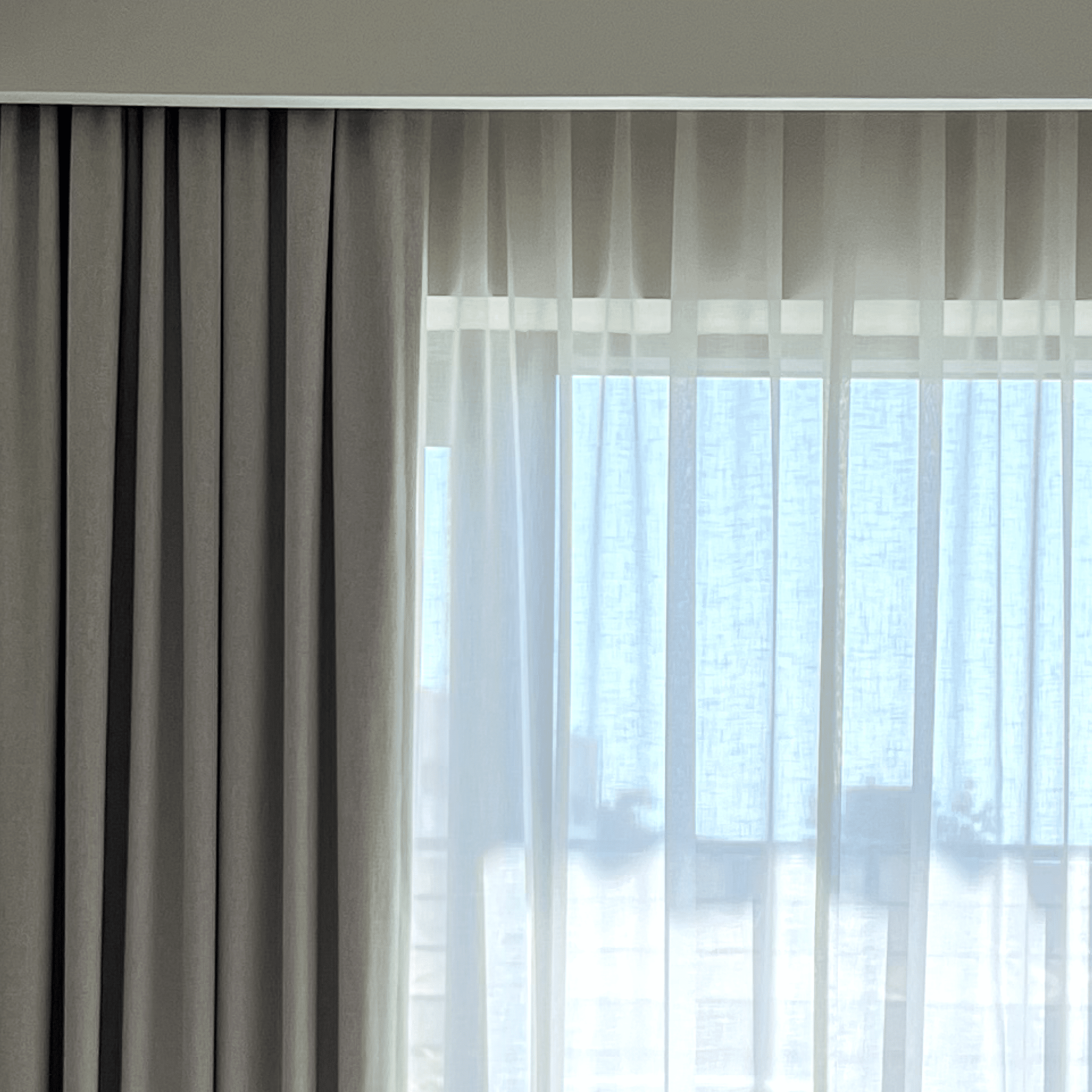 Wave Style Sheer and Blackout Basic without track